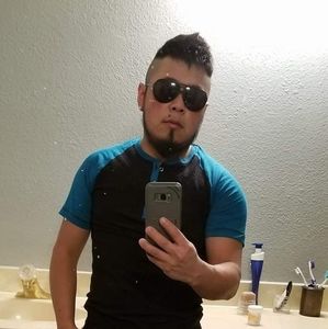 Meet your Posher, Jhoxer